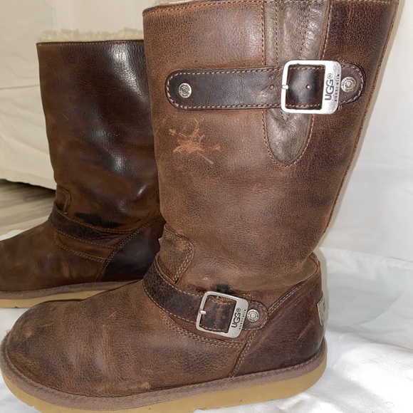 UGGs Brown leather tall women’s 7 - Picture 3 of 9